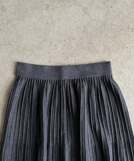 【FINE】metallic hem pleats knit SK/2color