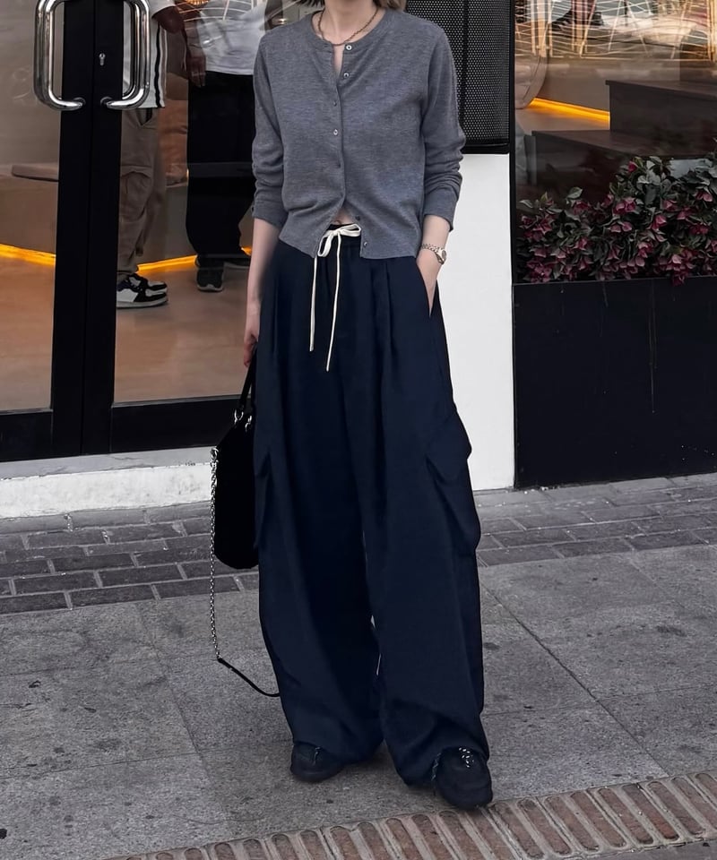 新品 FASHIRU wool blend curved pants size2 wool blend curved pants/2size | F A S H I R U