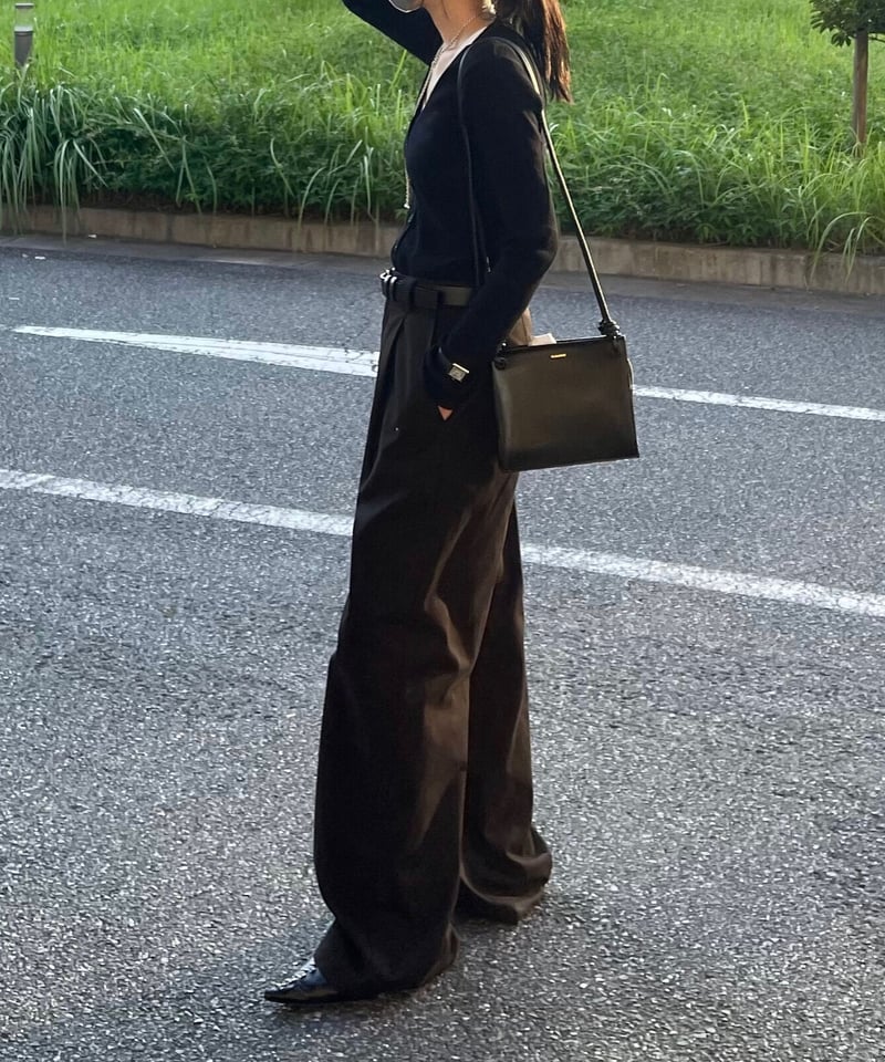 tuck wide chino pants/2color/2size | F A S H I R U tuck wide chino pants/2color/2size | F A S H I R U
