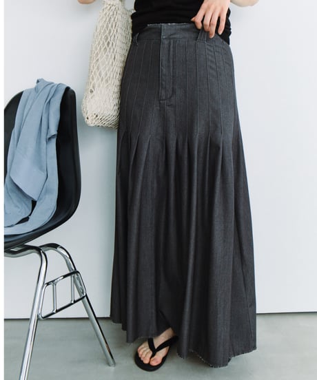 distressed detail pleated skirt / 2color / 2size