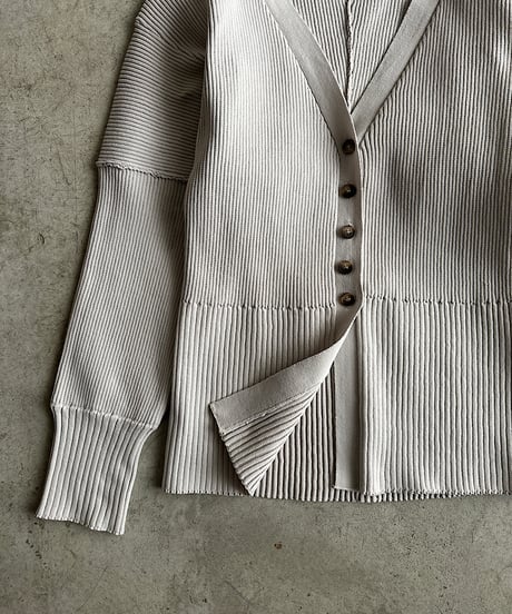 curved form V neck cardigan/3color