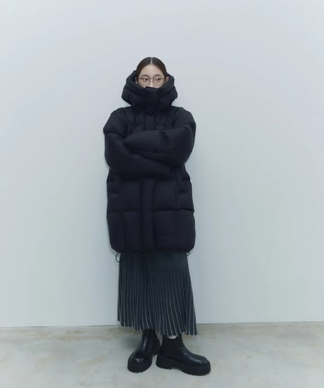 【FINE】metallic hem pleats knit SK/2color