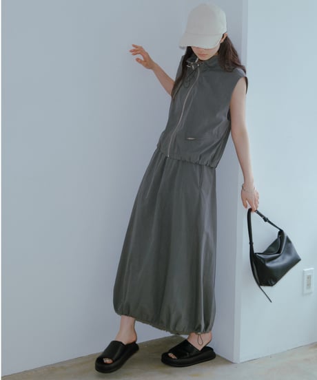 nylon drawst set up（vest × skirt )