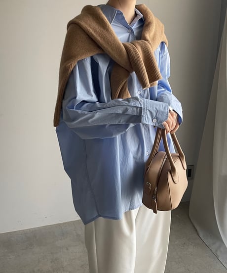 oversized blue shirt