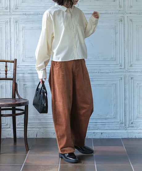 cropped design shirt/3color
