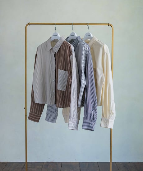 cropped design shirt/3color