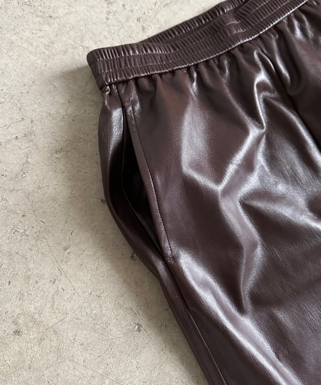 【FINE】synthetic leather wide pants /2size/2color