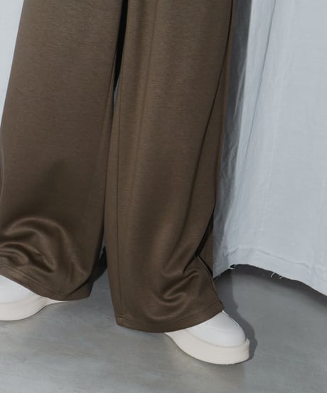 pin tuck sweatpants / 2color（セットアップ対応）