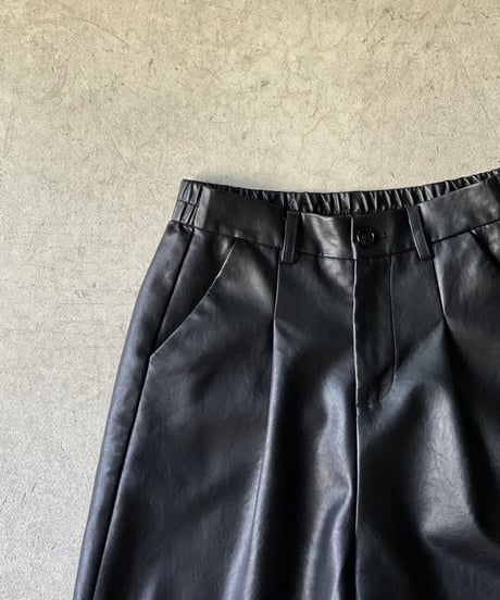fake leather half pants/3size