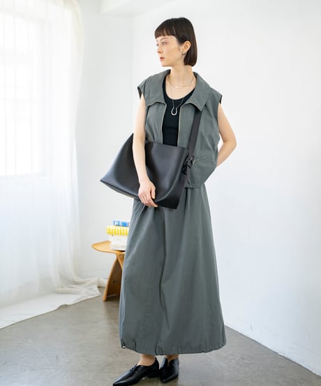 nylon drawst set up（vest × skirt )