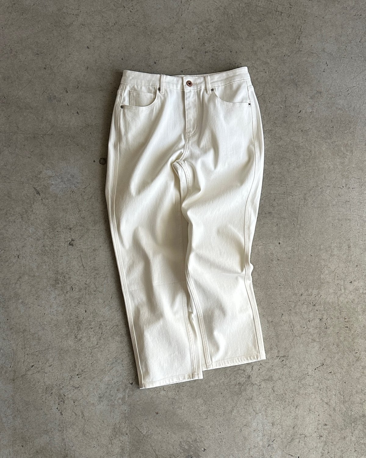 HAYATOページ FINE】straight white denim pants/3size | F A S