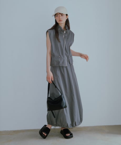 nylon drawst set up（vest × skirt )