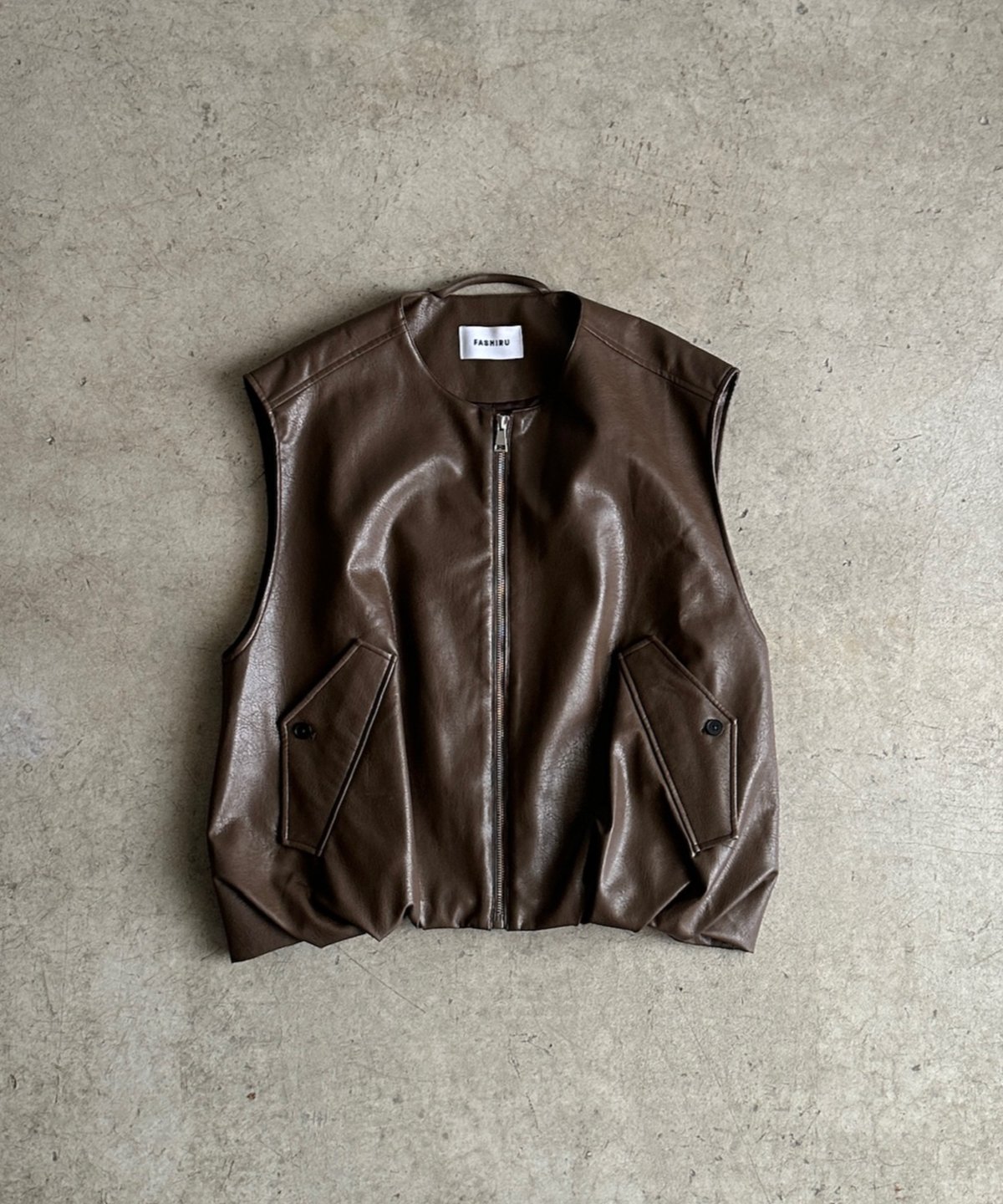 ファシルFASHIRU synthetic leather vest ベスト