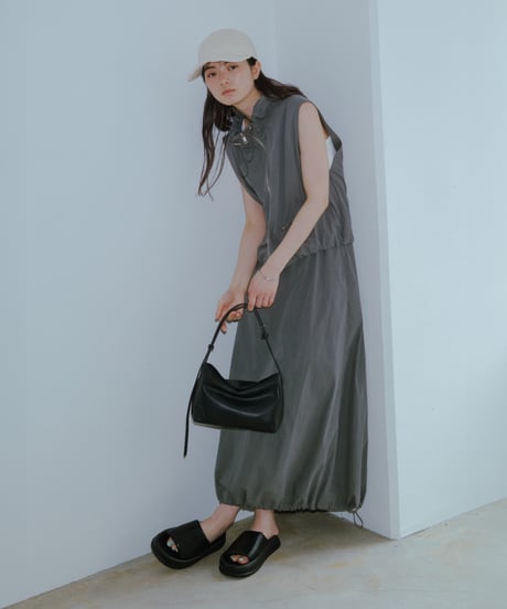 nylon drawst set up（vest × skirt )