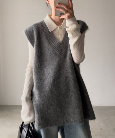 V neck shaggy knit vest/2color