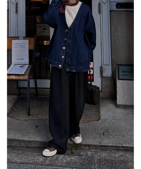 V neck denim jacket