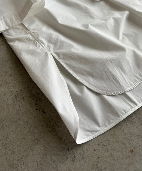【FINE】back button tunic shirt