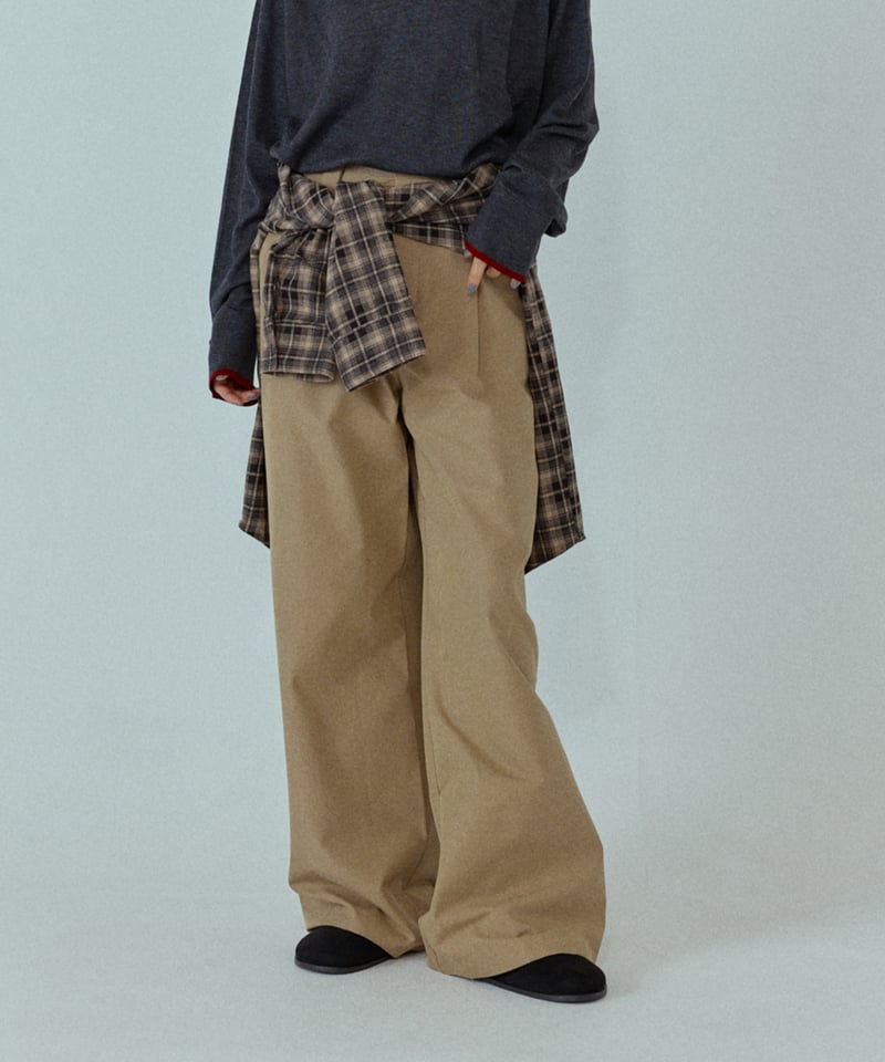 【新品】FASHIRU  tuck wide chino pants サイズ2 tuck wide chino pants/2color/2size | F A S H I R U
