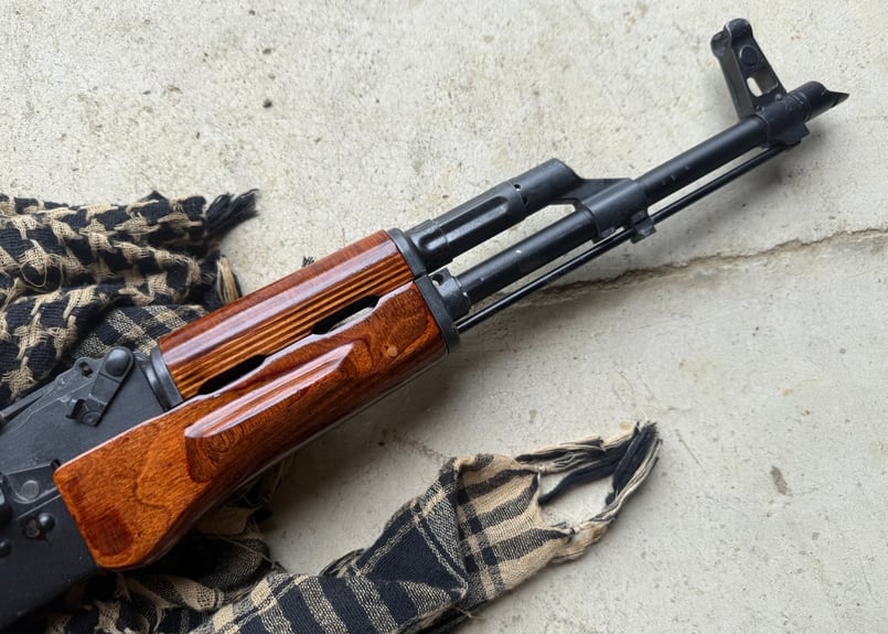 東京マルイ AKM GBB エアソフトシエン 木製ハンドガード＆ストック付き まるで無可動実銃！？エアソフトシエン製 東京マルイ AKM 用