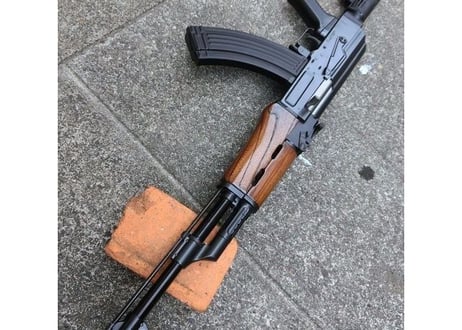 受注　マルイ　スタンダードAK47シリーズ用ノーマルハンドガード製作