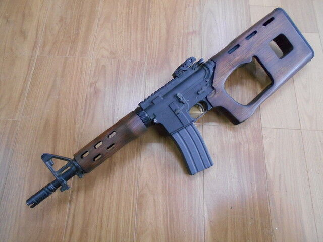 受注 マルイM4MWS用ADARタイプ ショートウッドハンドガード製作