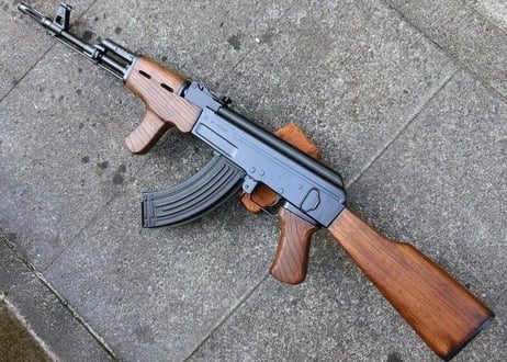 受注　マルイ　スタンダードAK47シリーズ用　AIMSタイプウッドハンドガード製作