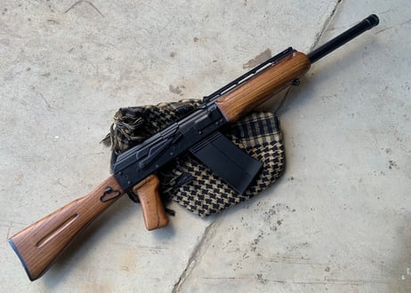 受注 東京マルイSAIGA12K用ウッドグリップ製作
