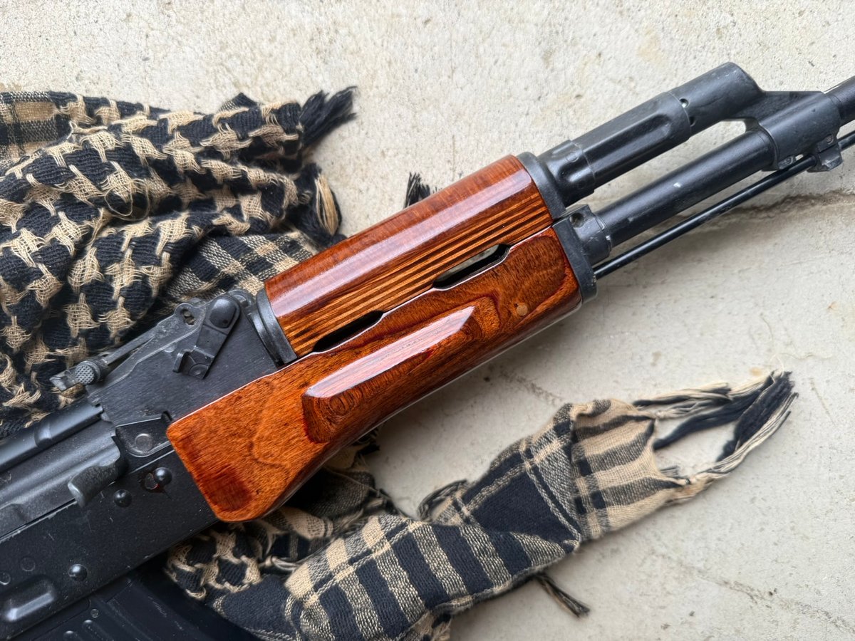 ■マルイ AKM ガスブロ リアルウッドハンドガード ストック付 BATON : Guns & Bikes:【東京マルイ AKMガスブロ対応】 リアル