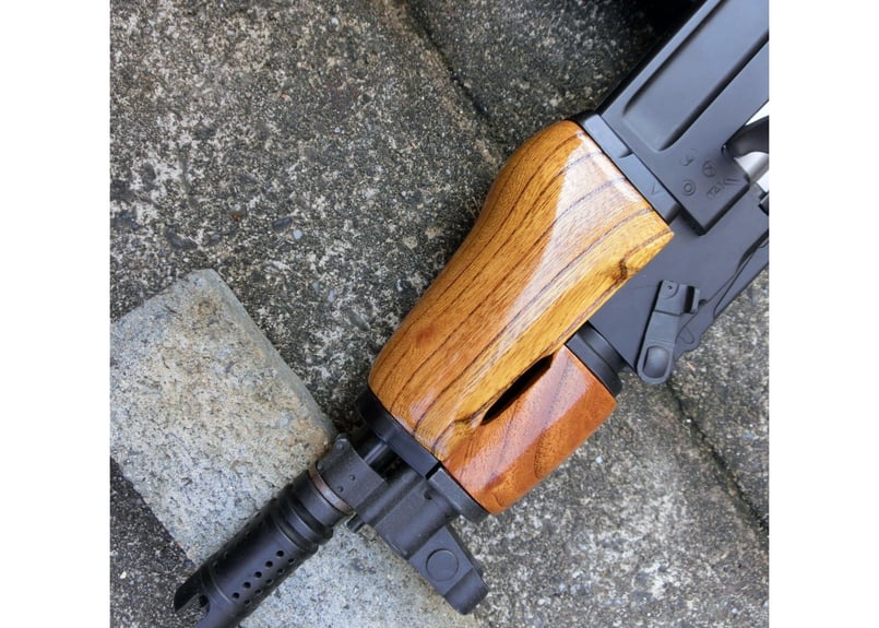 東京マルイAK47βスペツナズ用ウッドパーツ 受注 AK47βスペツナズ・AK47HC用クリンコフタイプウッドハンド