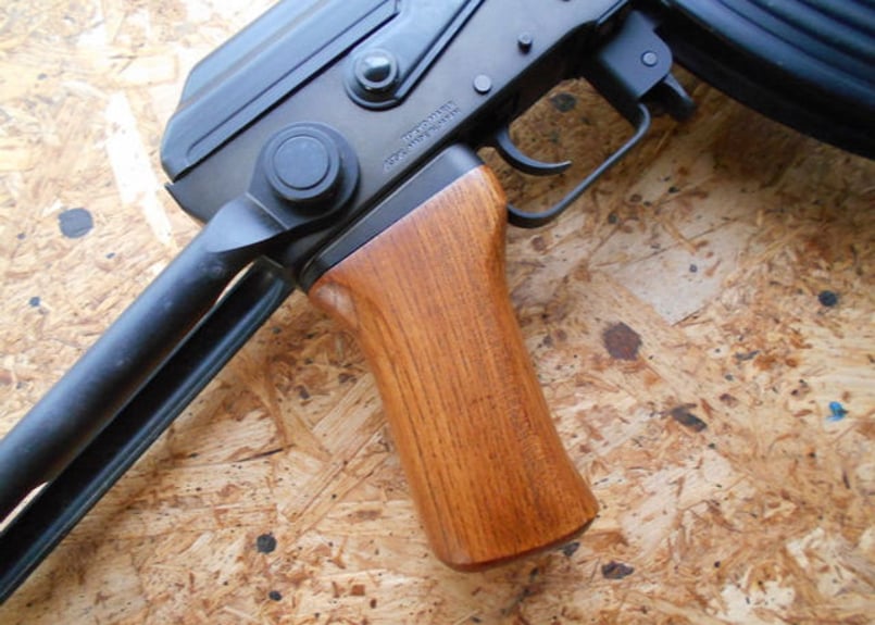 受注 マルイ次世代AK47・AKS47シリーズ用ノーマルウッドグリップ製作
