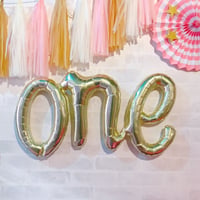 “one” バルーン