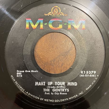 THE GENTRYS / Keep On Dancing