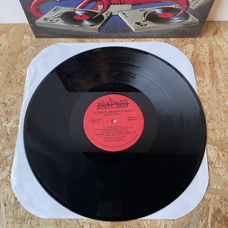 V.A.  / Ultimate Breaks & Beats