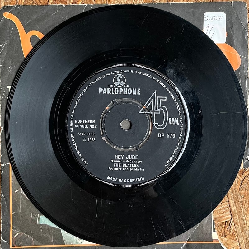 THE BEATLES / Hey Jude / Revolution | Oscillato