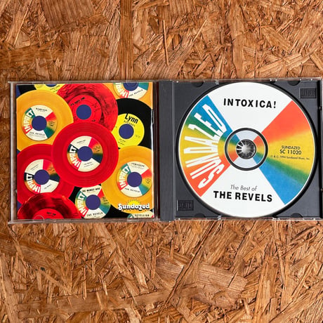 THE REVELS / Intoxica! The Best Of The Revels
