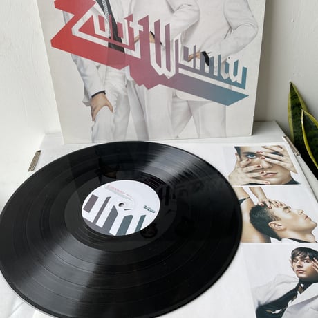 ZOOT WOMAN / Living In A Magazine