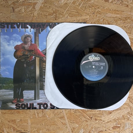 STEVIE RAY VAUGHAN AND DOUBLE TROUBLE / Soul To Soul