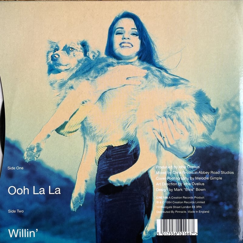 IDHA / A Woman In A Man's World | Oscillators M