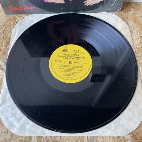 GANG WAR featuring JOHNNY THUNDERS & WAYNE KRAMER / Gang War