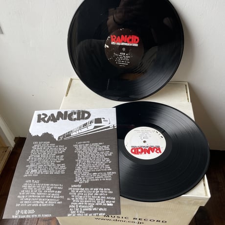 RANCID / Let The Dominoes Fall