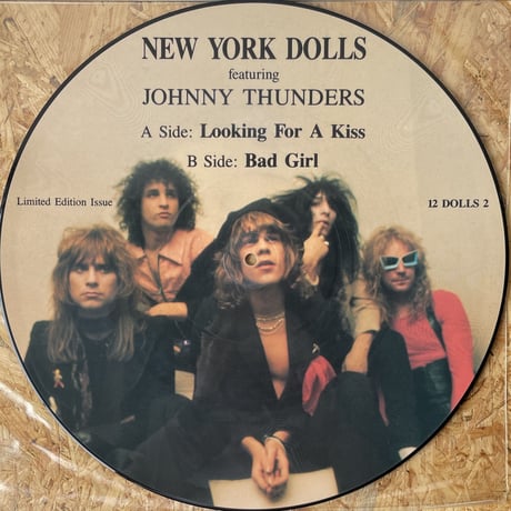 NEW YORK DOLLS feat. JOHNNY THUNDERS / Looking For A Kiss
