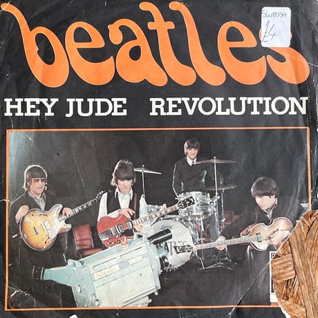 THE BEATLES / Hey Jude / Revolution