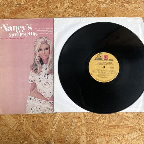 NANCY SINATRA / Nancy's Greatest Hits