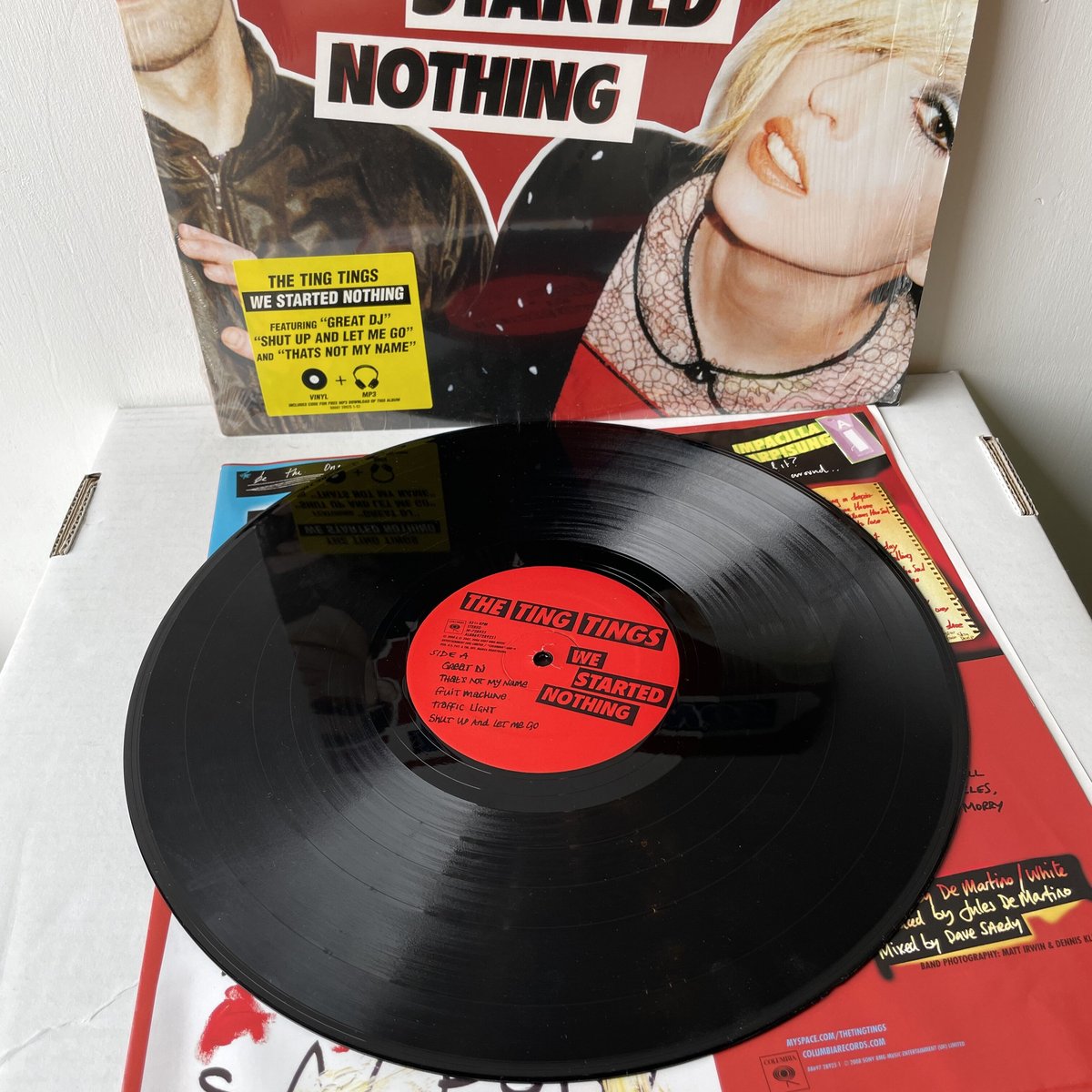 洋楽 The Ting Tings / We Started Nothing LP We Started Nothing – Wikipédia, a enciclopédia livre