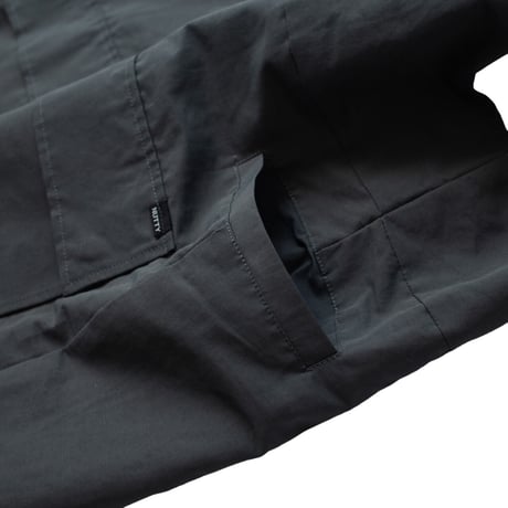 nuttyclothing × GOODWAVE / Flowing vest Charcoal grey