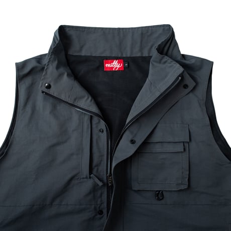 nuttyclothing × GOODWAVE / Flowing vest Charcoal grey