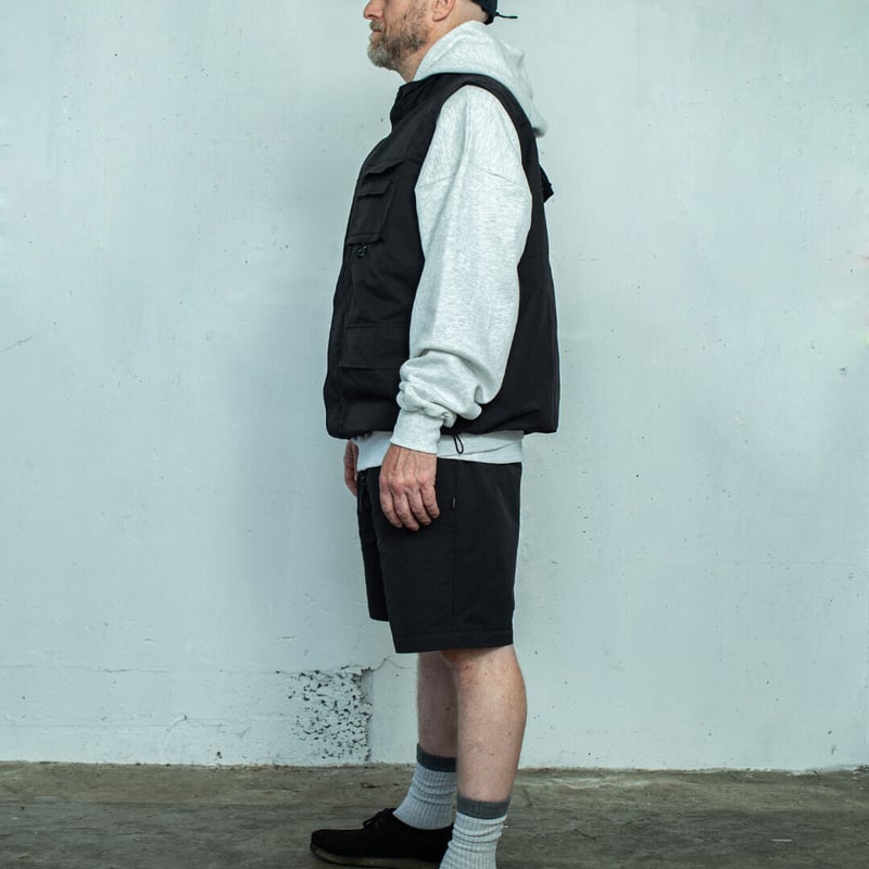 nuttyclothing × GOODWAVE / Flowing vest Black |