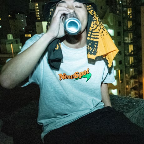nuttycloting / NEWSPOT PLEASURE T-SHIRT