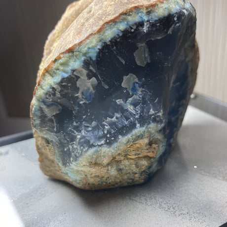 瑪瑙原石（水晶付き）  青大サイズ