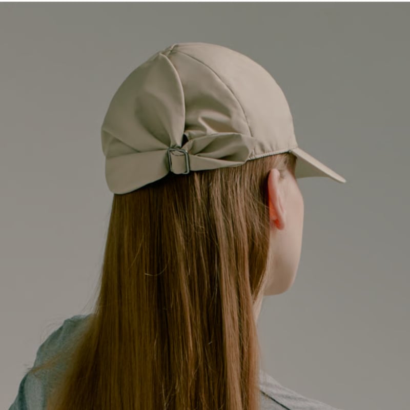 horn cap / black,beige | IRIS47 official online